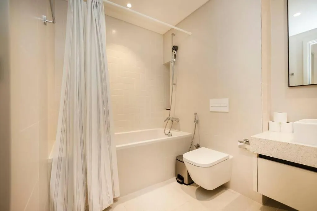 Luxe 1Br At Marina Vista Offering Sea Views P605 Apartment Dubai United Arab Emirates
