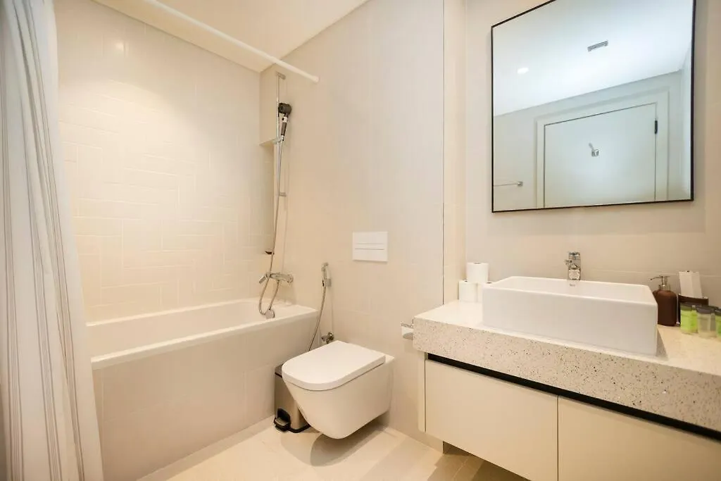 Luxe 1Br At Marina Vista Offering Sea Views P605 Apartment Dubai